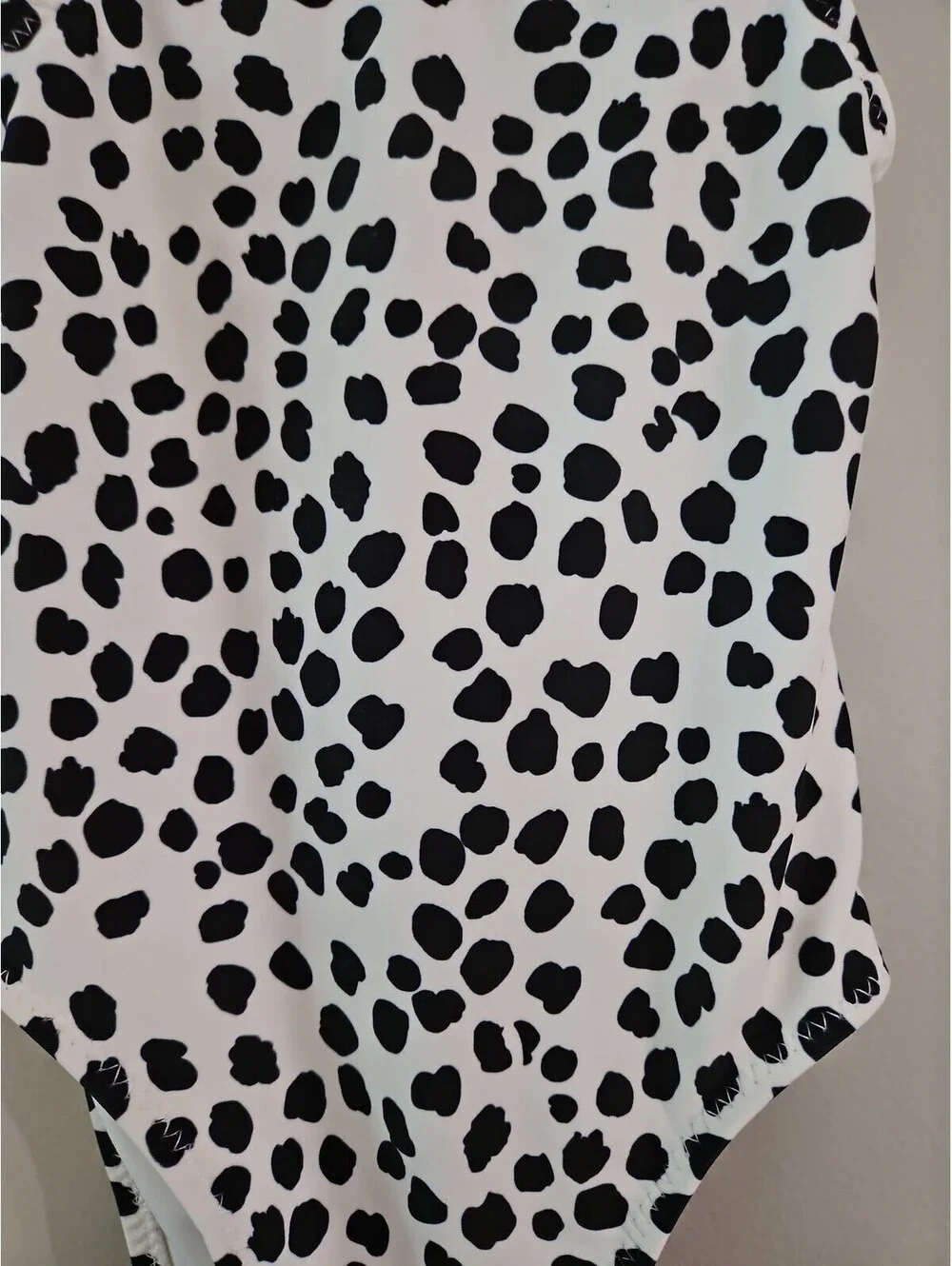 Girl baby 12-18 month bathing suit old navy black and white print